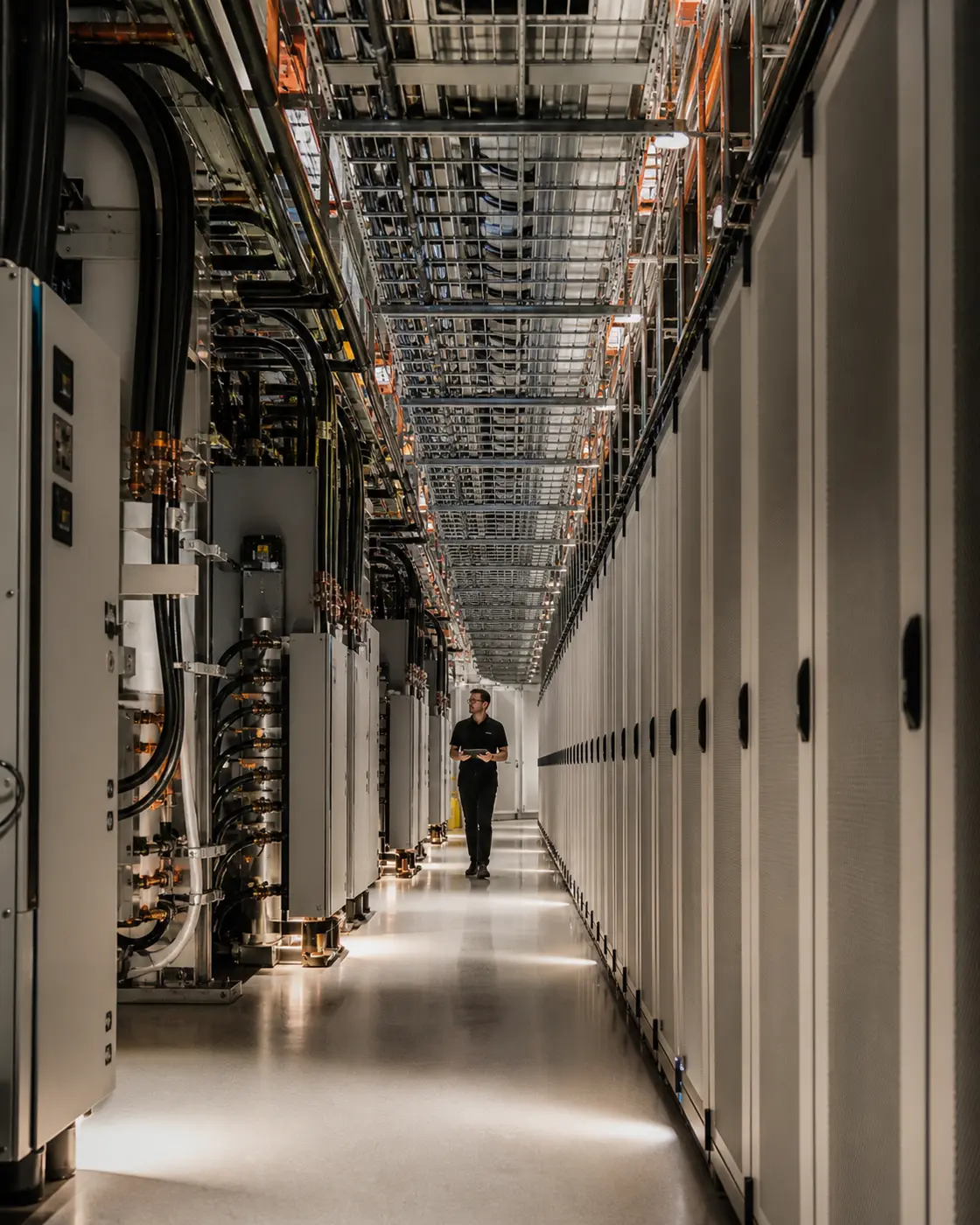 Infrastruttura tecnologica reale e contemporanea
